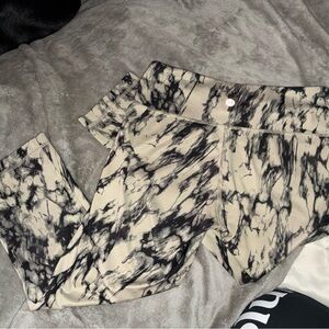 lululemon athletica Black and Cream Leggings